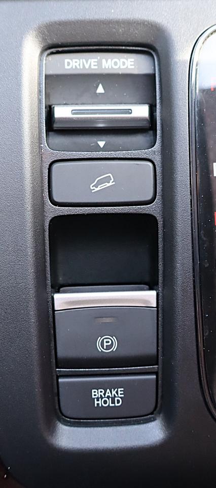 2024 Honda CR-V Hybrid EX-L 4dr All-Wheel Drive Photo