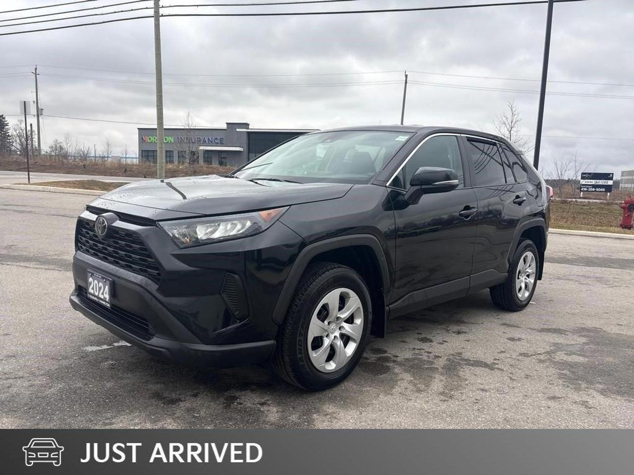 2024 Toyota RAV4 LE 4dr All-wheel Drive Photo0