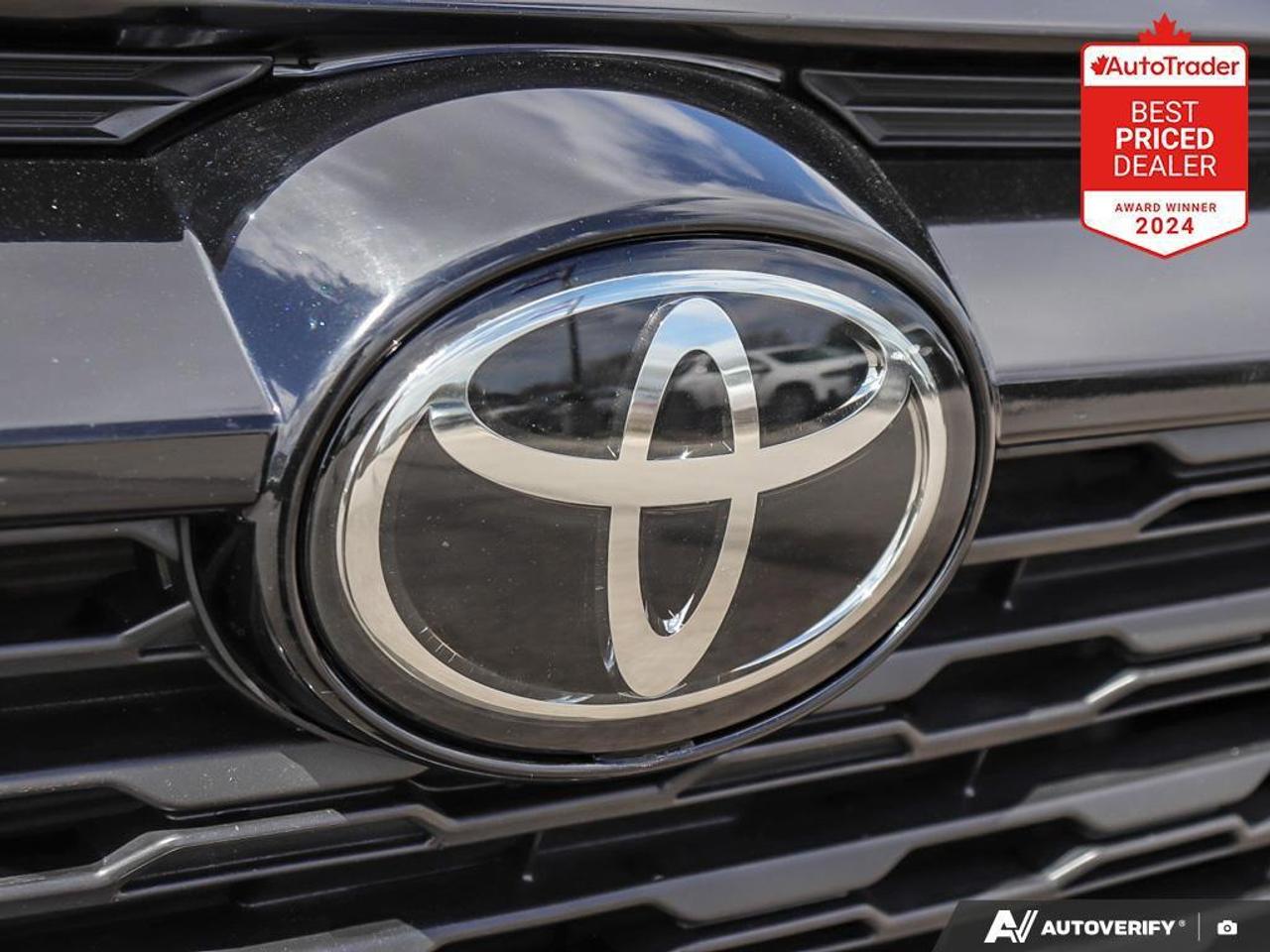 2024 Toyota RAV4 LE 4dr All-wheel Drive Photo