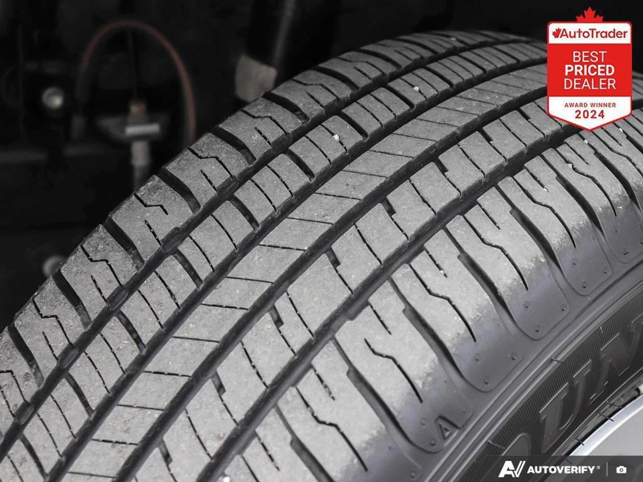 2025 Toyota RAV4 LE 4dr All-wheel Drive Photo