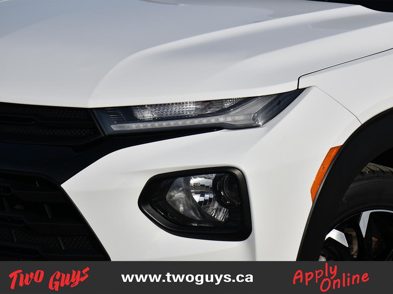 2022 Chevrolet TrailBlazer LT FWD   Blackout Pkg   Clean CF Photo