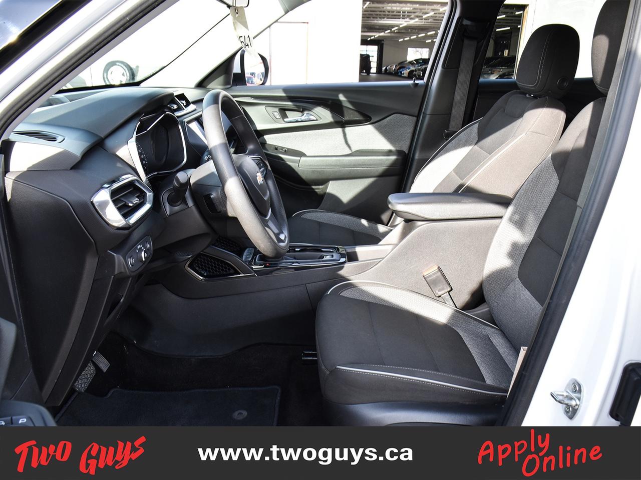 2022 Chevrolet TrailBlazer LT FWD   Blackout Pkg   Clean CF Photo