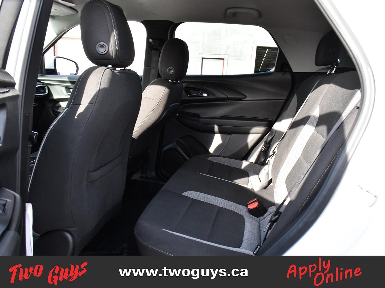 2022 Chevrolet TrailBlazer LT FWD   Blackout Pkg   Clean CF Photo