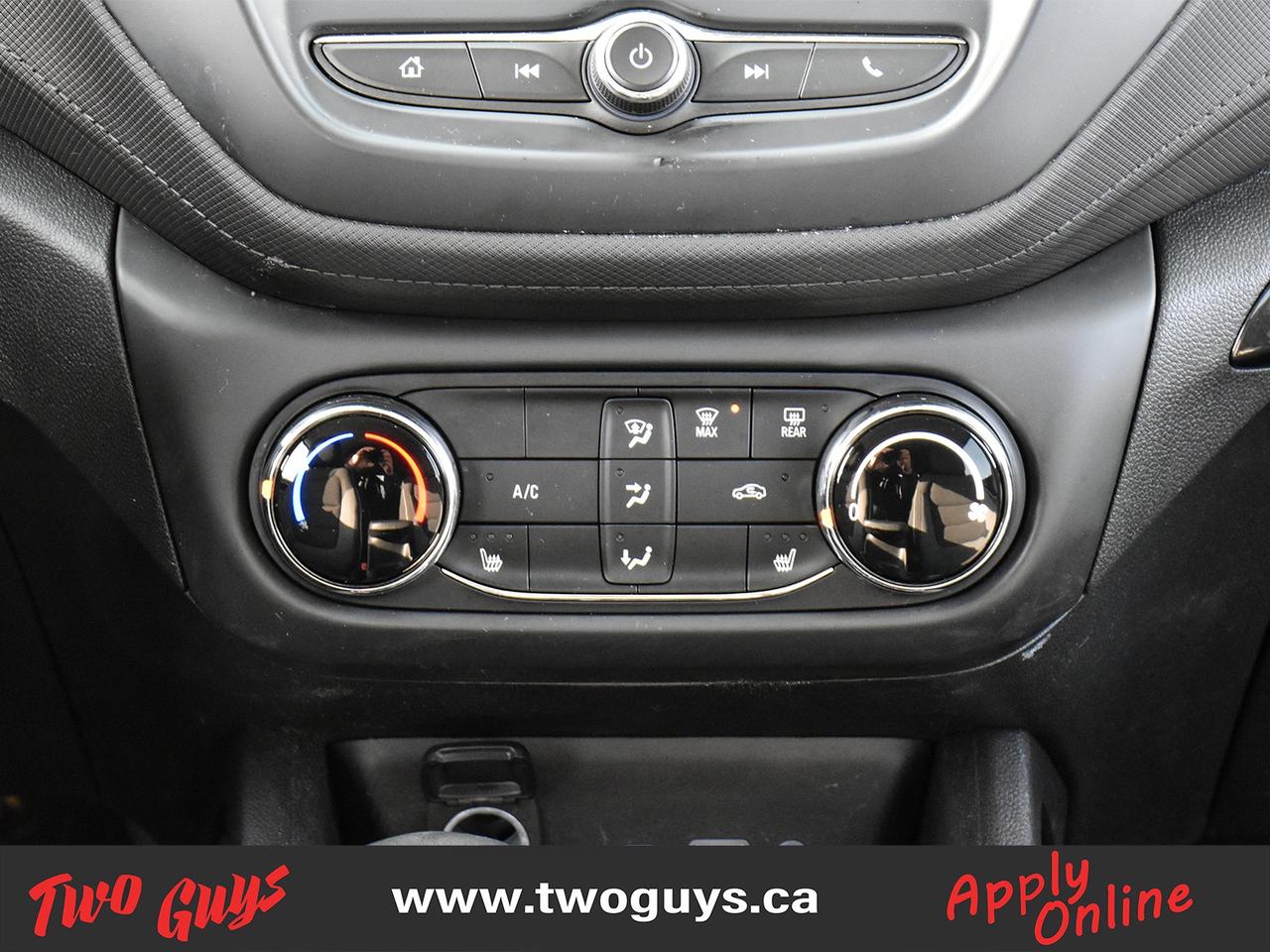 2022 Chevrolet TrailBlazer LT FWD   Blackout Pkg   Clean CF Photo