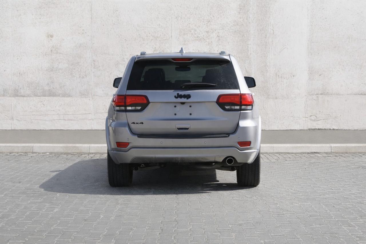 2020 Jeep Grand Cherokee L Laredo  Gps SiriusXM BkpCam HtdSeats Sunroof Photo