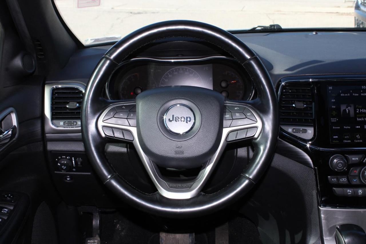 2020 Jeep Grand Cherokee L Laredo  Gps SiriusXM BkpCam HtdSeats Sunroof Photo