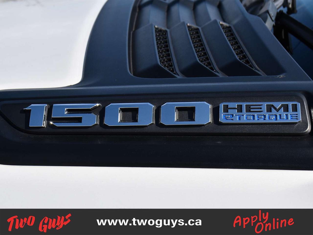 2021 RAM 1500 Laramie 5.7L E-Torque Crew 4WD   Level 2   Panoroo Photo