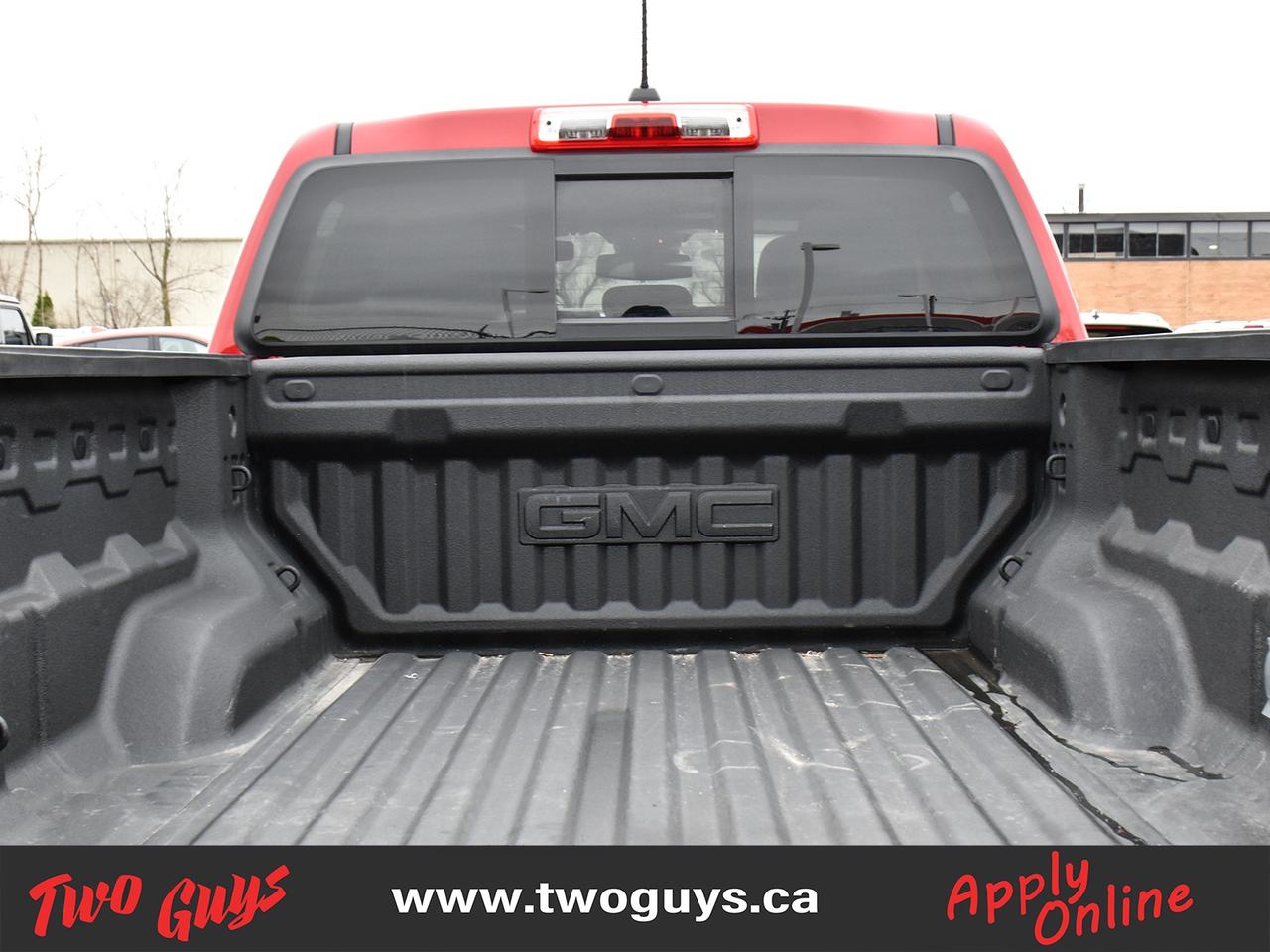 2023 GMC Canyon AT4 Crew 2.7L 4WD   Premium PKG   Tow PKG Photo