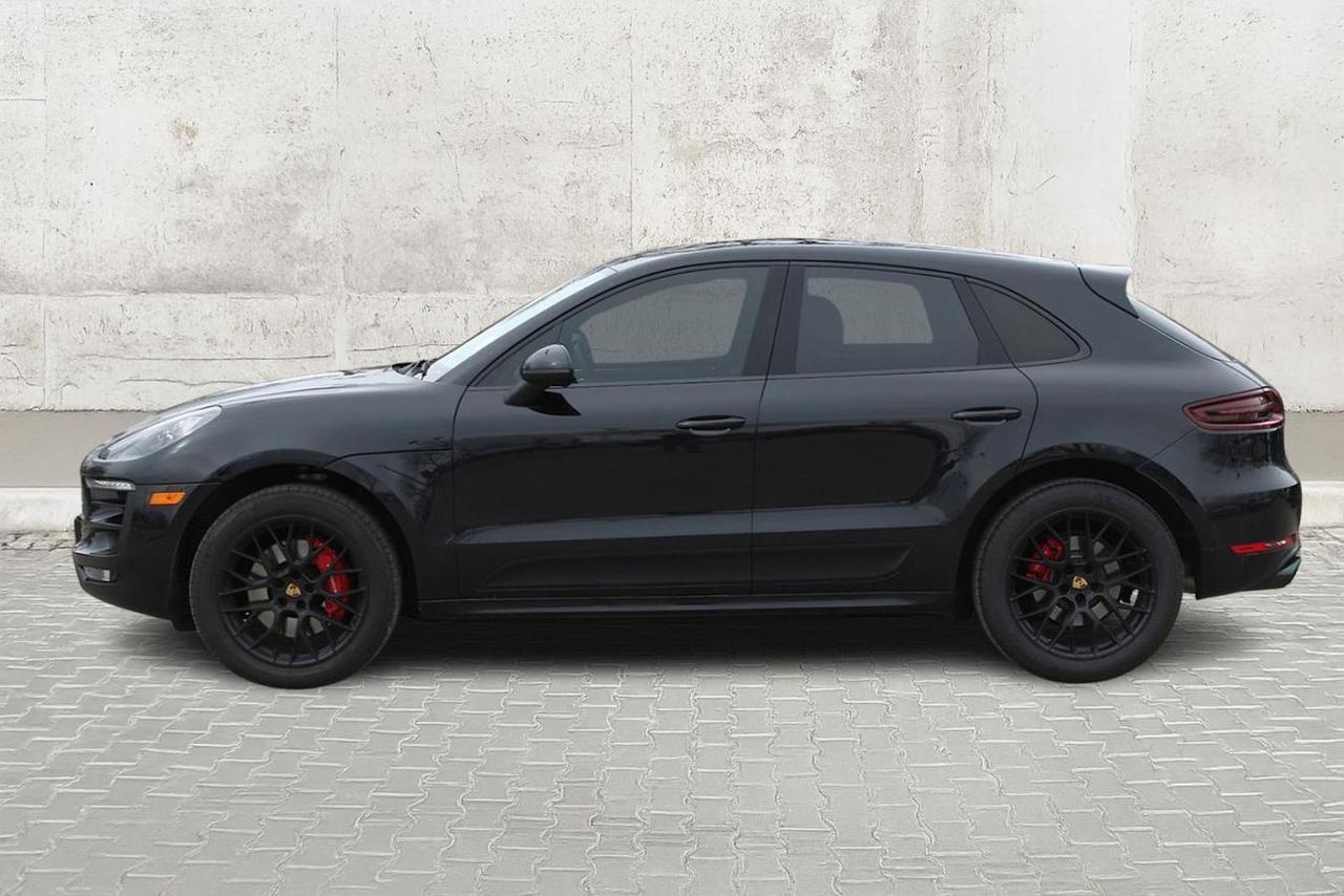 2018 Porsche Macan GTS  Gps BkpCam HtdSeats Moonroof Photo