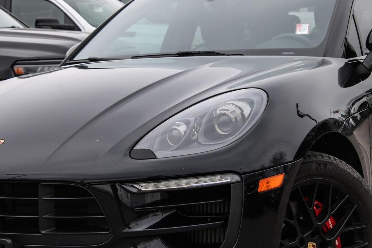 2018 Porsche Macan GTS  Gps BkpCam HtdSeats Moonroof Photo