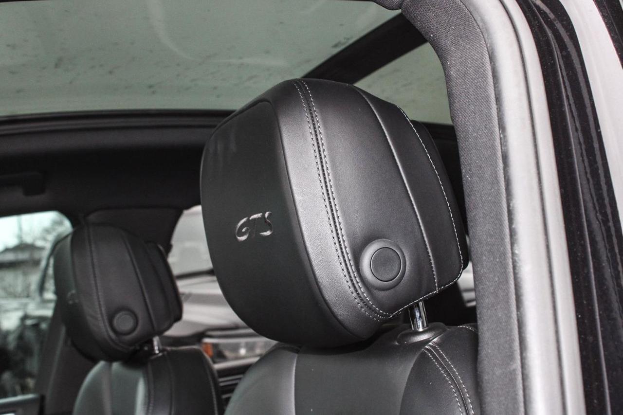2018 Porsche Macan GTS  Gps BkpCam HtdSeats Moonroof Photo