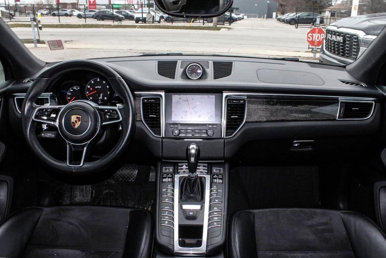 2018 Porsche Macan GTS  Gps BkpCam HtdSeats Moonroof Photo