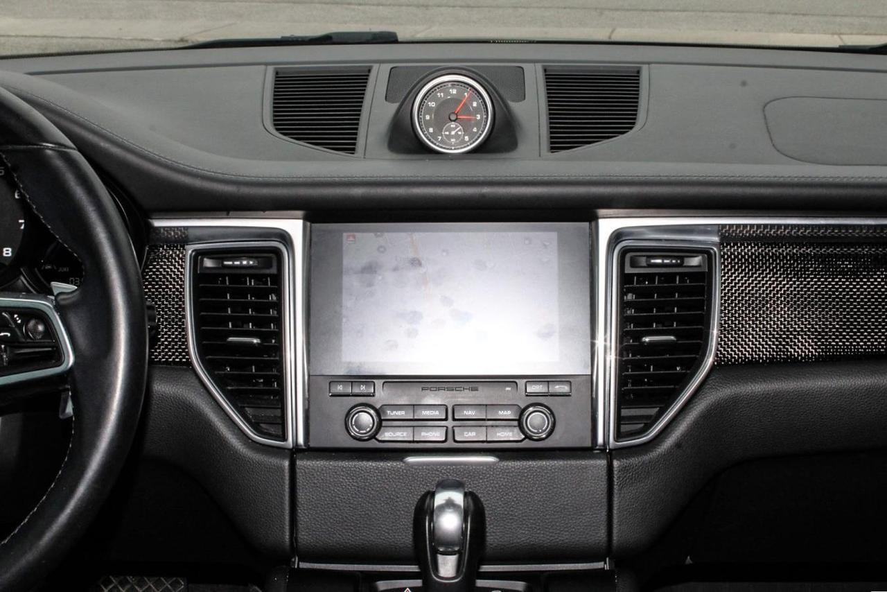 2018 Porsche Macan GTS  Gps BkpCam HtdSeats Moonroof Photo