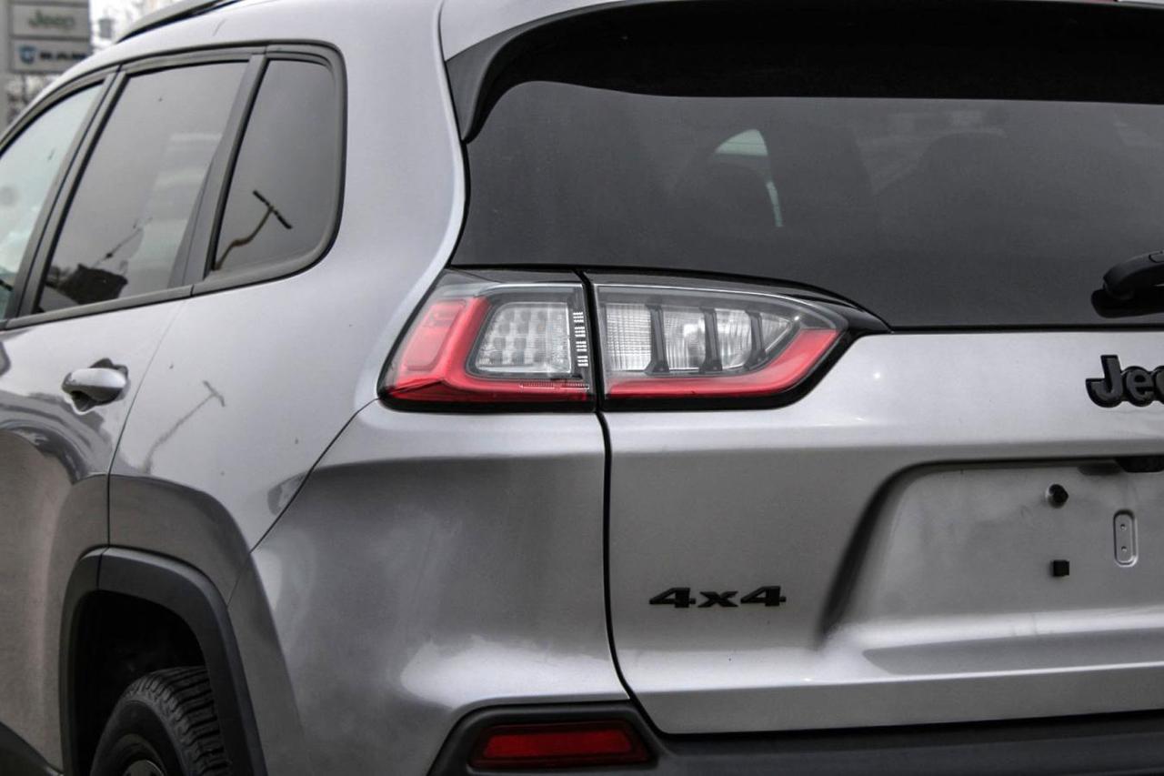 2021 Jeep Cherokee Altitude 4x4 Photo