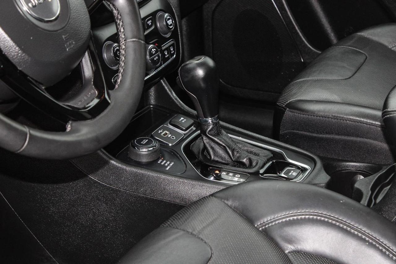 2021 Jeep Cherokee Altitude 4x4 Photo