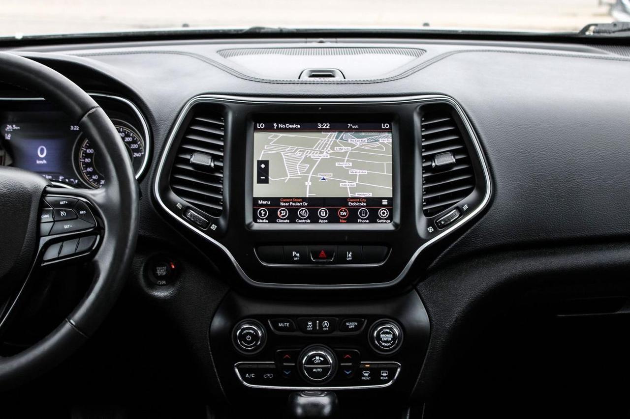 2021 Jeep Cherokee Altitude 4x4 Photo