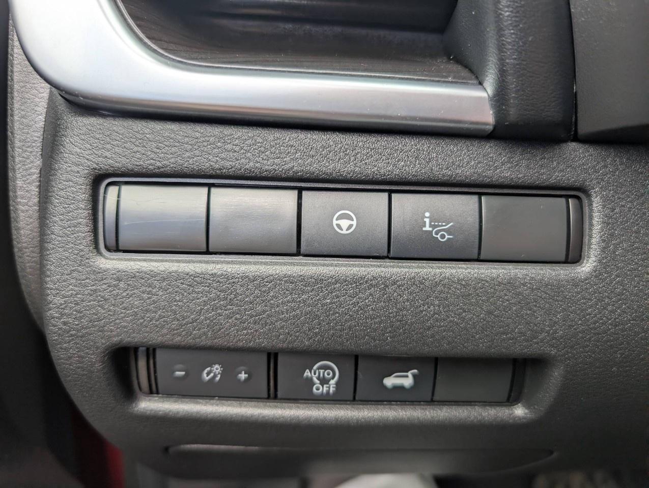 2023 Nissan Rogue AWD Platinum Photo