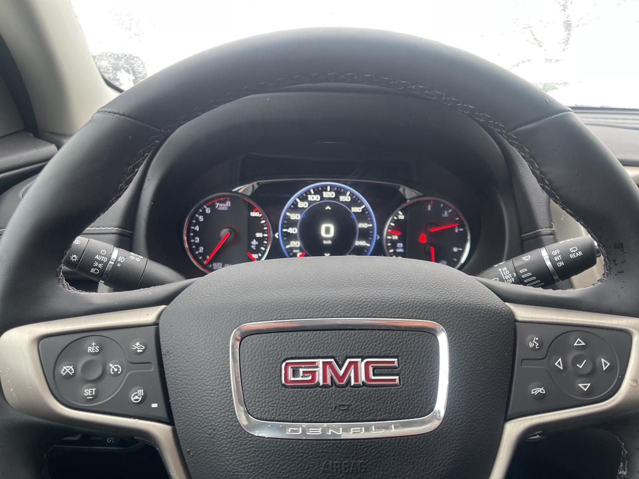 2024 GMC Terrain Denali   WOW KMS   Htd/Cooled Lthr   Pano   Nav Photo