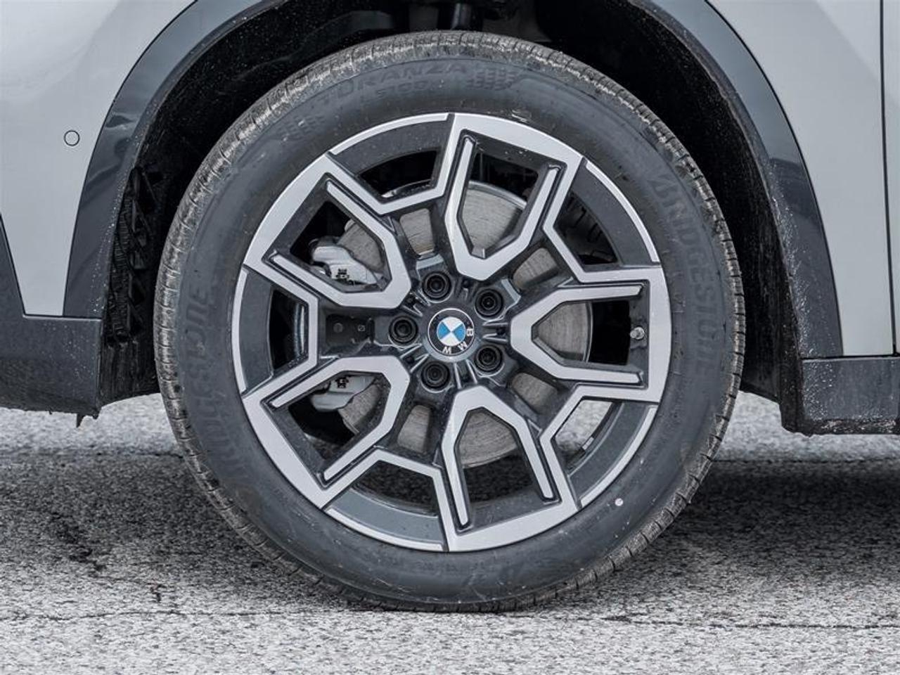 2026 BMW X1 xDrive28i 4dr All-wheel Drive Sports Activity Vehicle Photo4