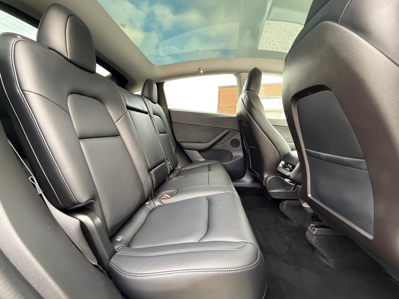 2020 Tesla Model Y LONG RANGE   AWD   ONE OWNER   NO ACCIDENT Photo