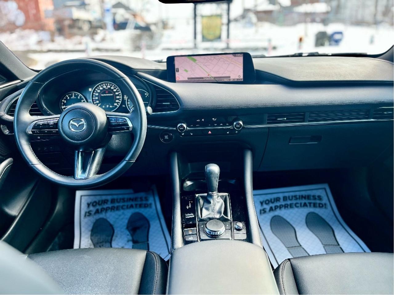 2025 Mazda MAZDA3 GS LUXURY HATCH CERTIFIED Photo