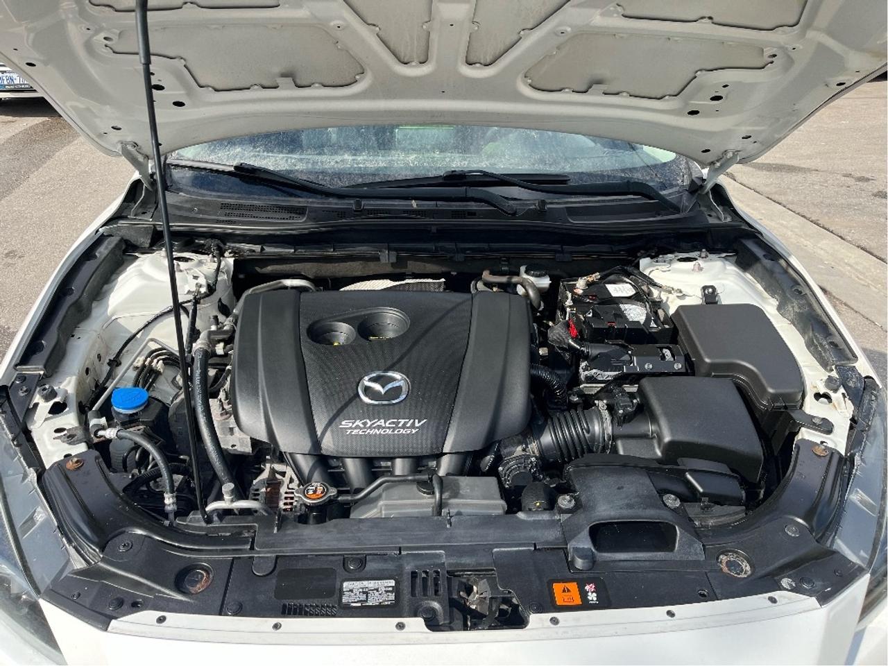 2018 Mazda MAZDA3 GS NAVIGATION CERTIFIED Photo
