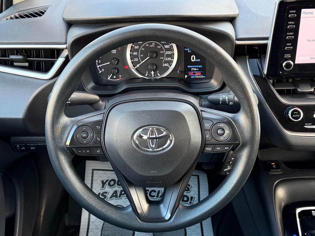 2020 Toyota Corolla LE   NO ACCIDENT Photo