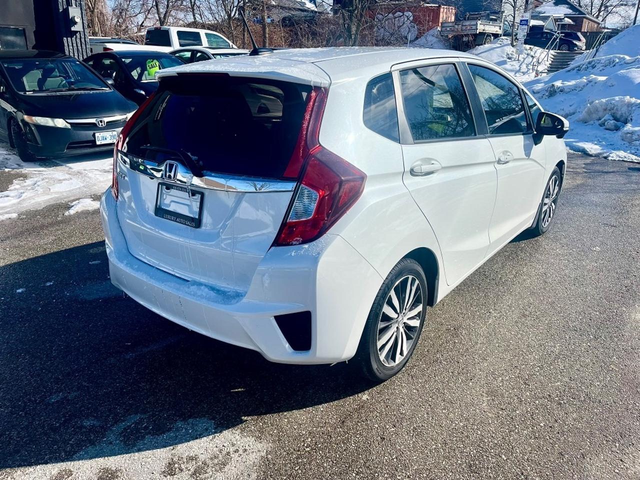 2017 Honda Fit EXL LEATHER CERTIFIED Photo