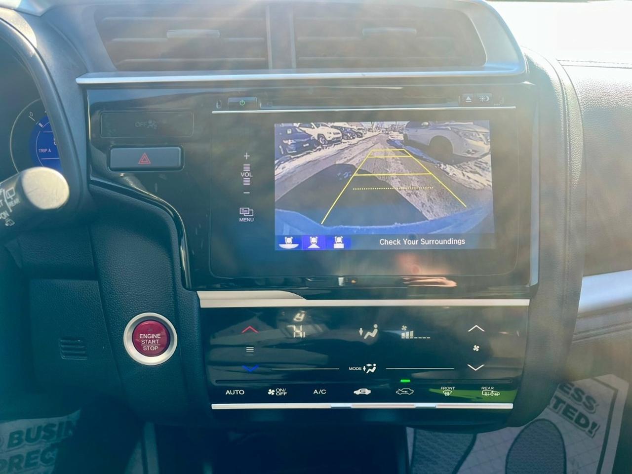 2017 Honda Fit EXL LEATHER CERTIFIED Photo