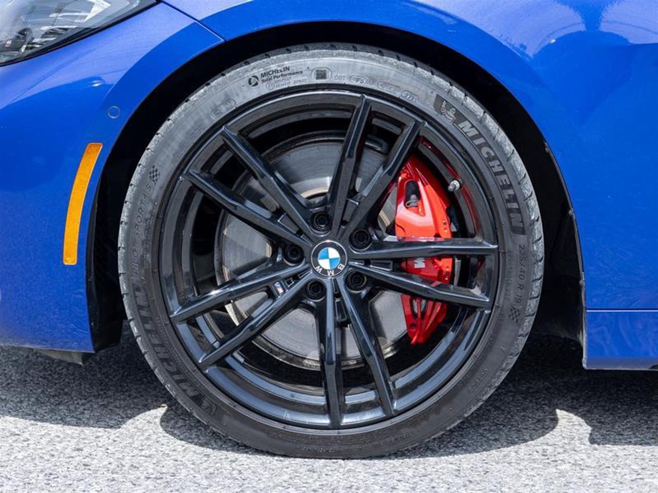 2022 BMW M440 i xDrive 2dr All-Wheel Drive Coupe Photo4