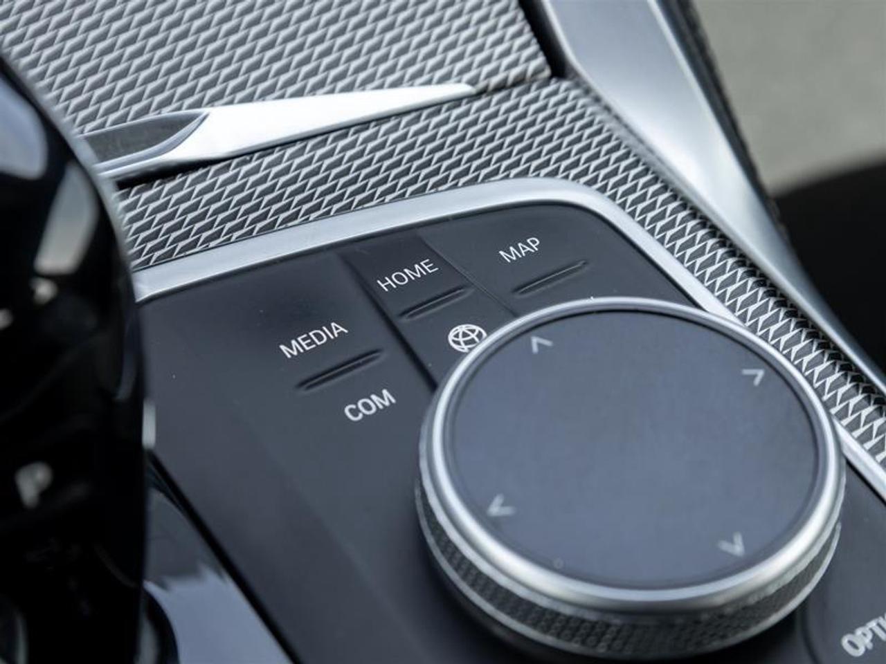 2022 BMW M440 i xDrive 2dr All-Wheel Drive Coupe Photo