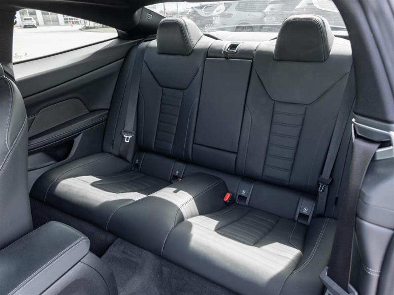 2022 BMW M440 i xDrive 2dr All-Wheel Drive Coupe Photo