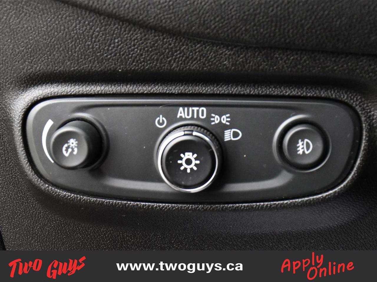 2021 Chevrolet Equinox AWD 4dr LT w-1LT Photo