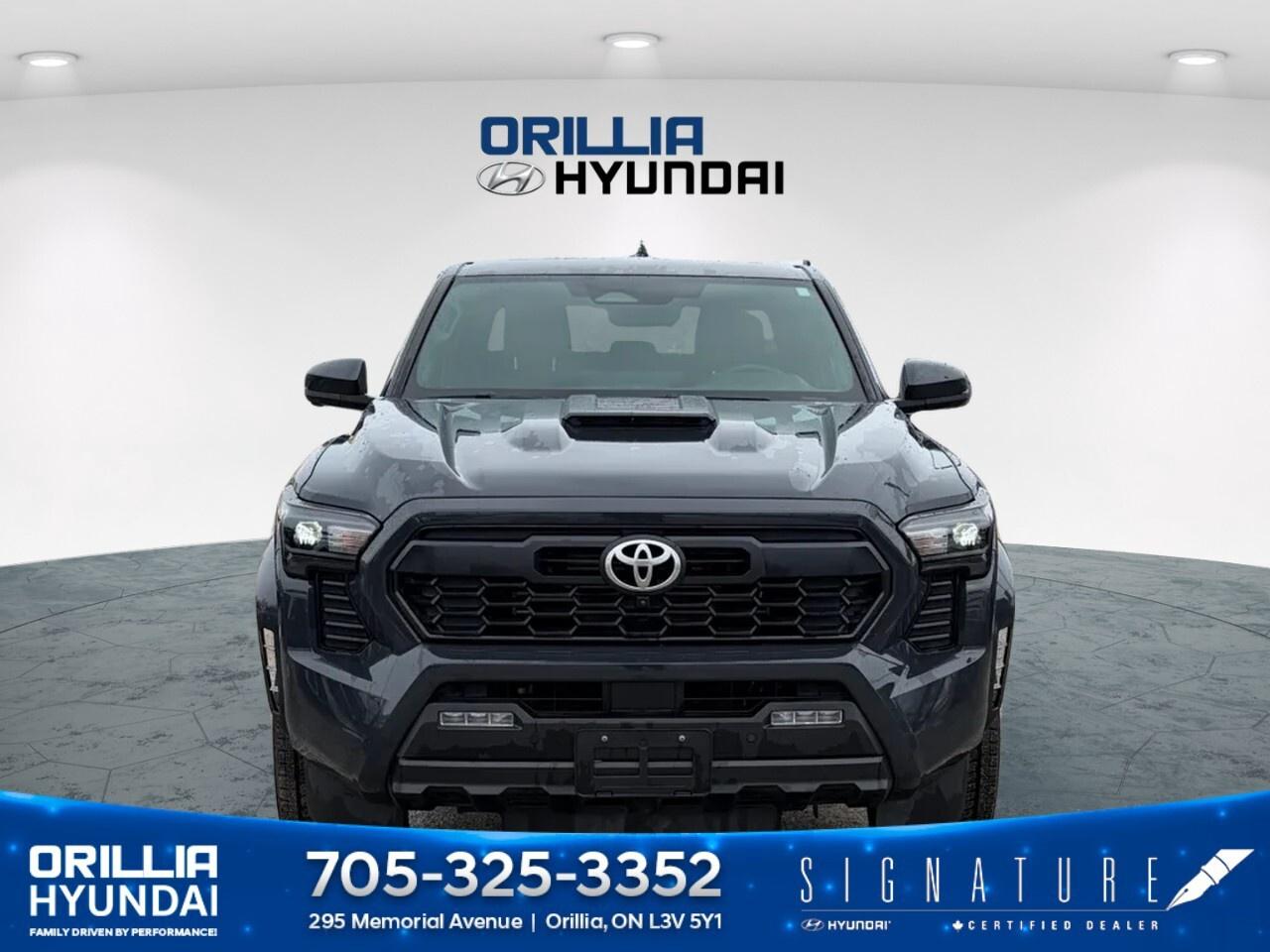 2024 Toyota Tacoma 4x4 Double Cab Auto SB Photo