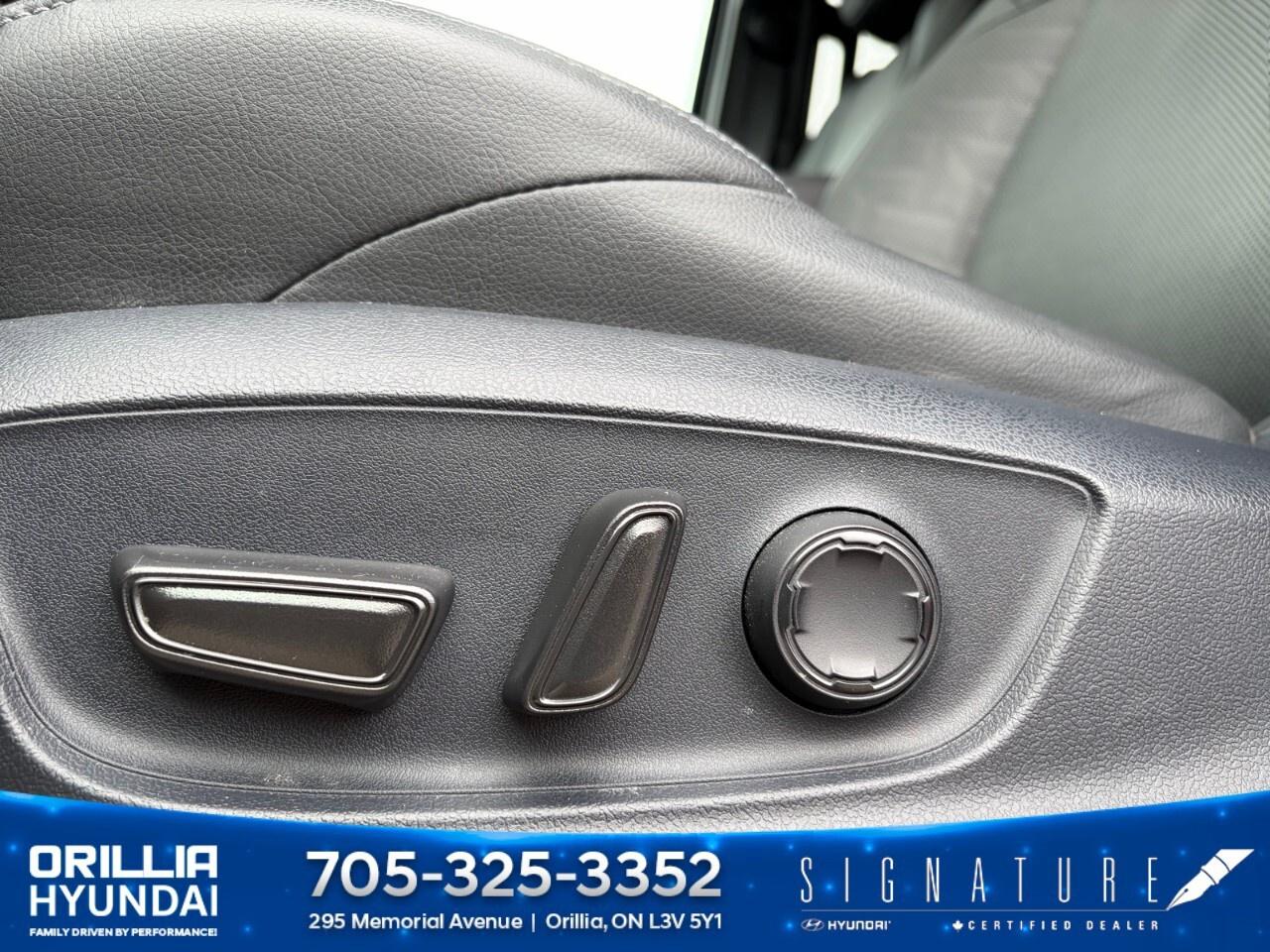 2024 Toyota Tacoma 4x4 Double Cab Auto SB Photo