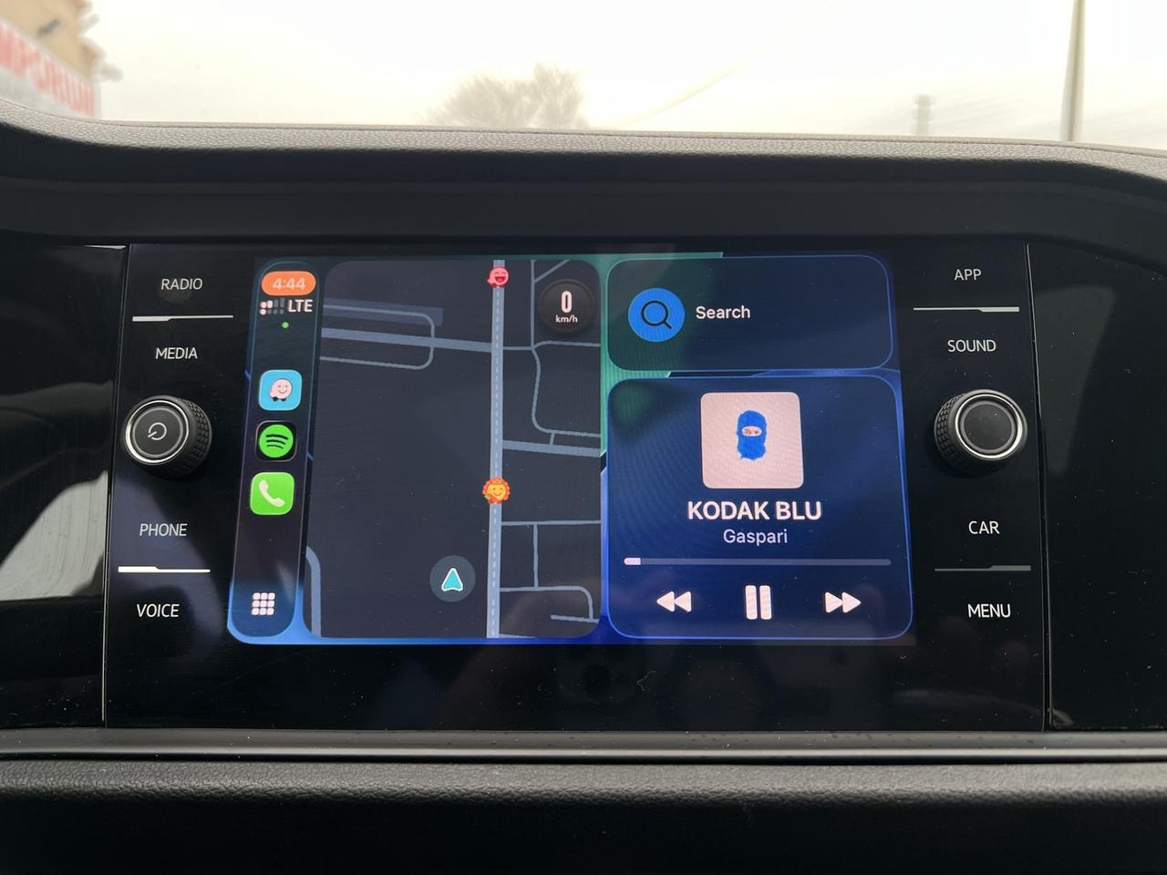 2019 Volkswagen Jetta Highline   Leather   Sunroof   Htd Seats Photo