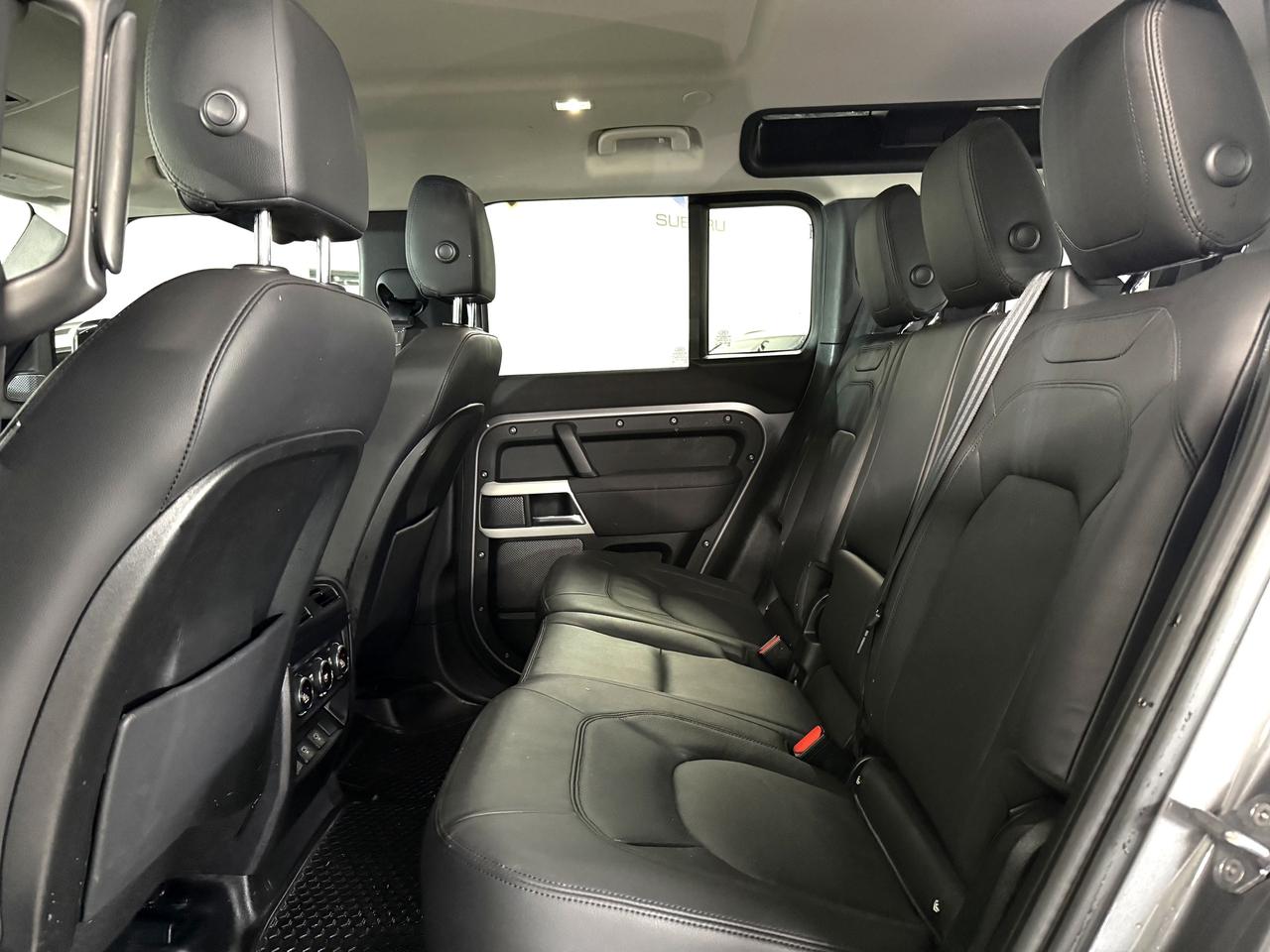 2023 Land Rover Defender No Accidents l 110S l AWD l Land Rover Warranty l Photo