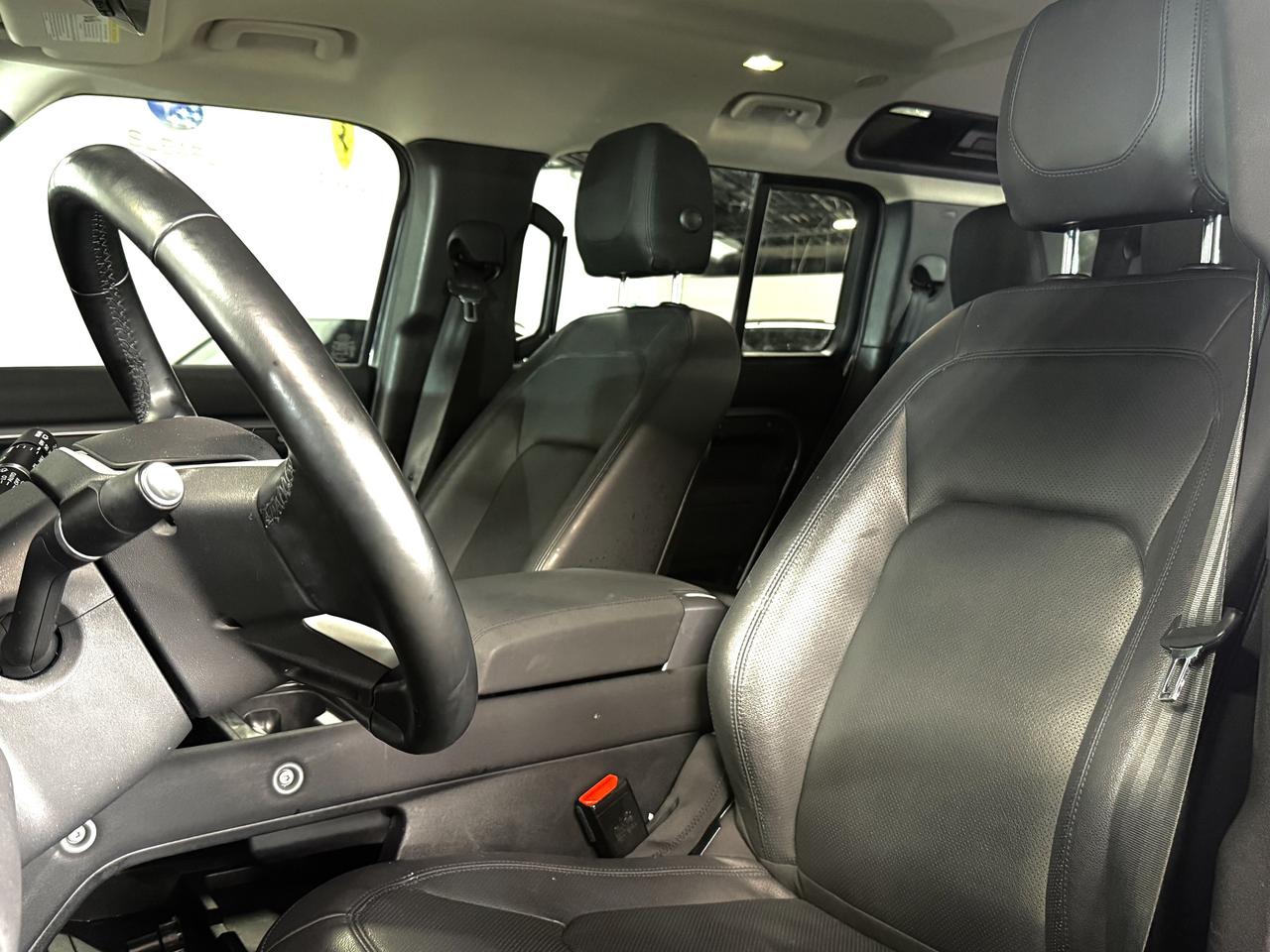 2023 Land Rover Defender No Accidents l 110S l AWD l Land Rover Warranty l Photo