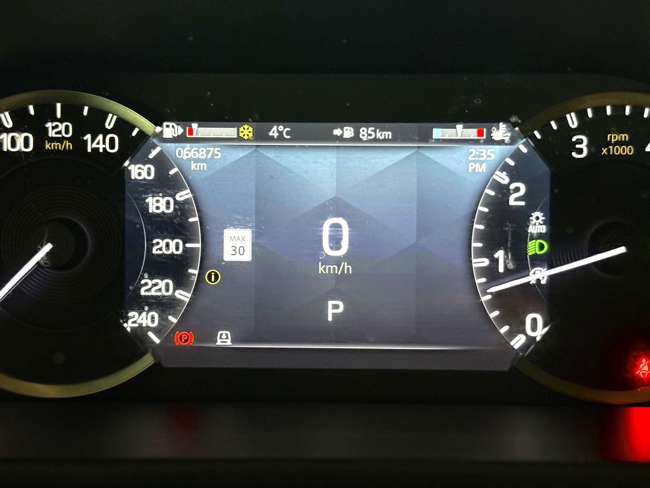 2023 Land Rover Defender No Accidents l P300S l 110 l Land Rover Warranty l Photo