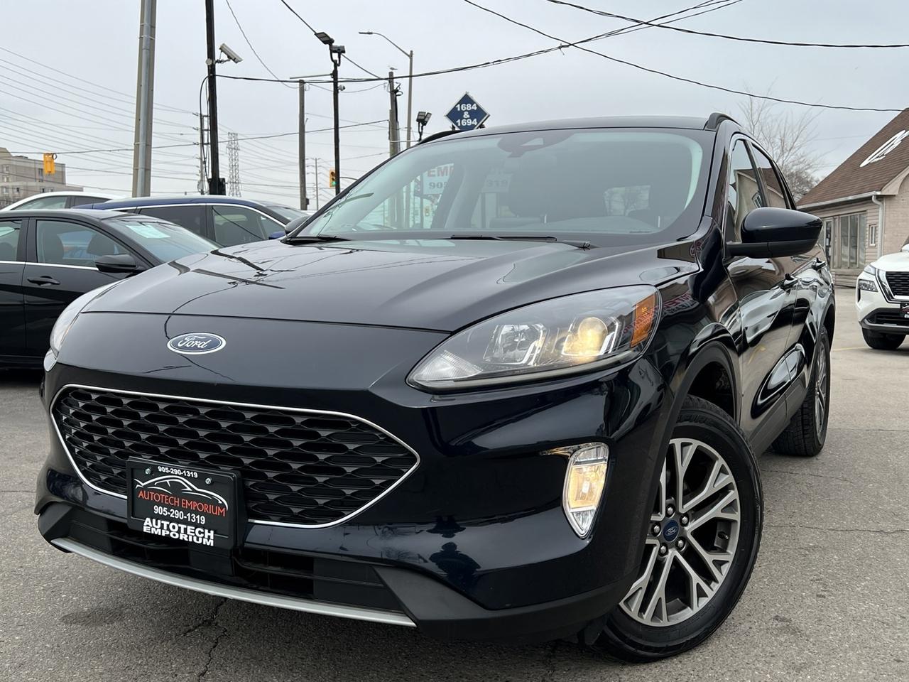 2021 Ford Escape SEL AWD   Leather   Navi   Remote Start Photo0