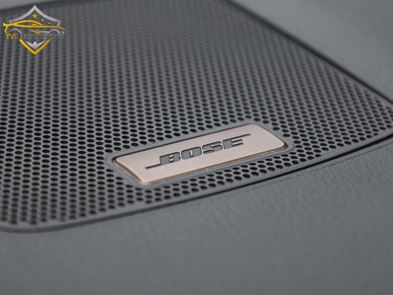 2015 Nissan Pathfinder SL 4WD PREMIUM TECH PACK - SAFETY INCLUDED! Photo