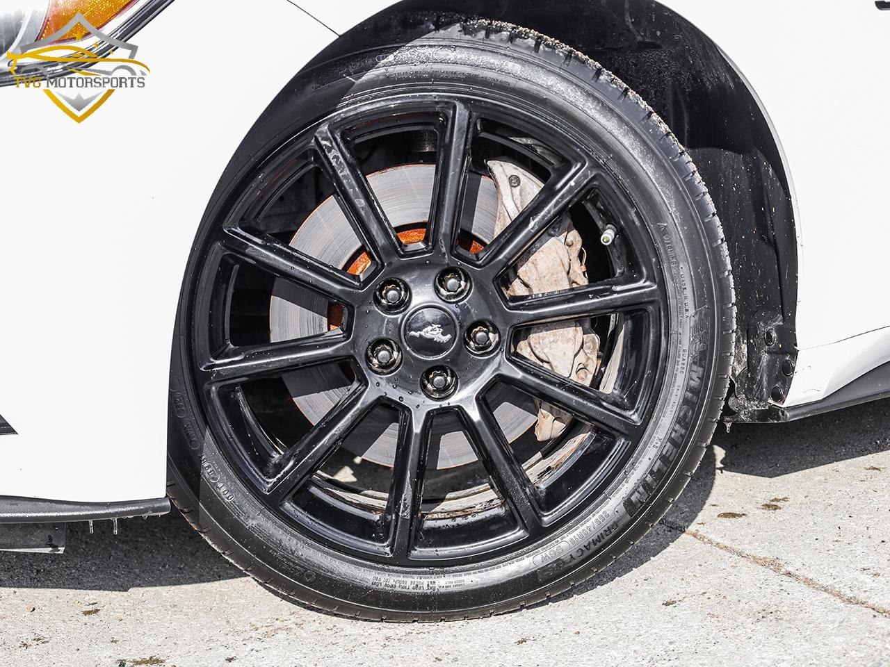 2016 Ford Mustang GT PREMIUM 6SPD MANUAL 5.0 COYOTE - NO ACCIDENTS Photo2