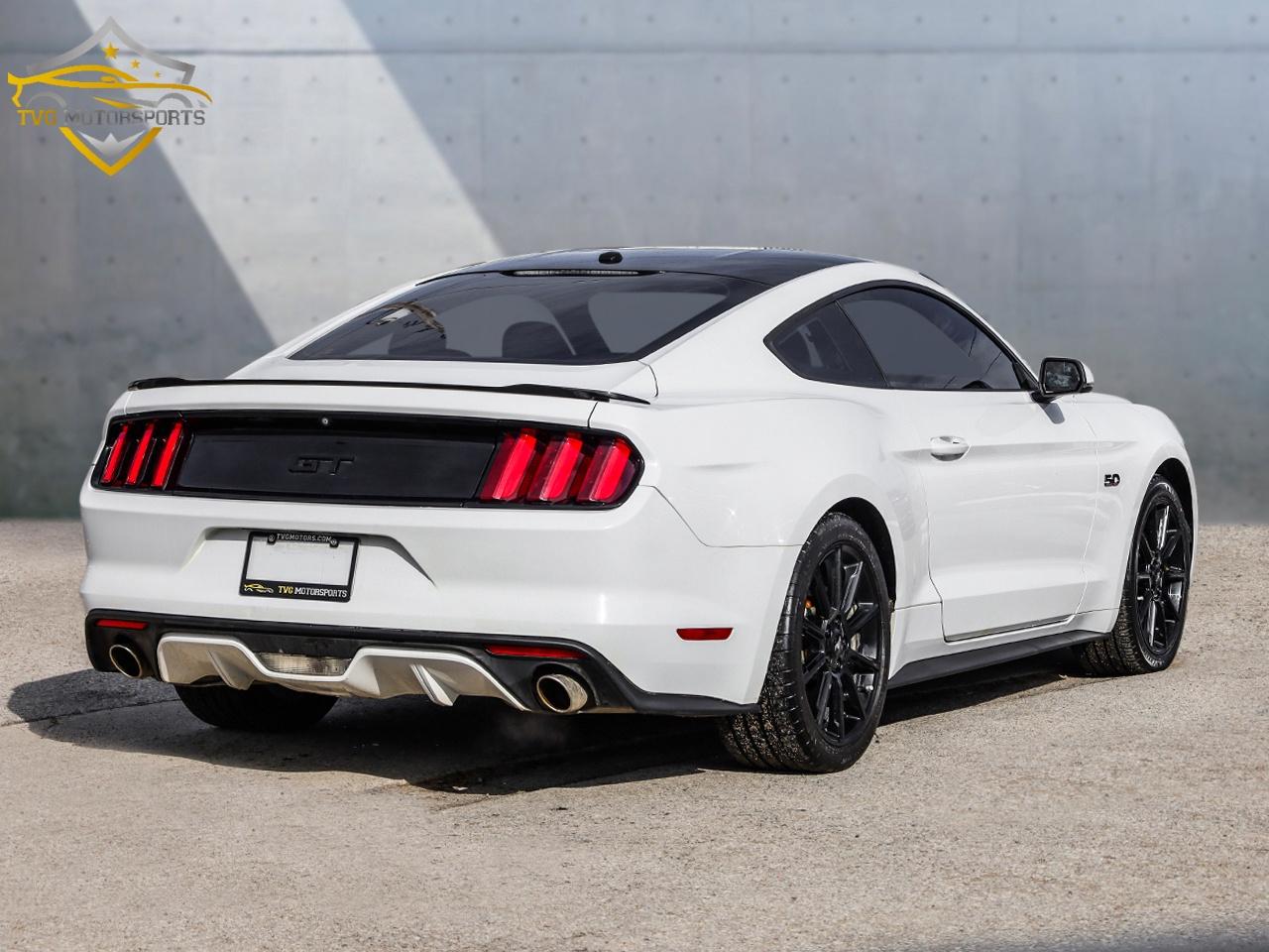 2016 Ford Mustang GT PREMIUM 6SPD MANUAL 5.0 COYOTE - NO ACCIDENTS Photo