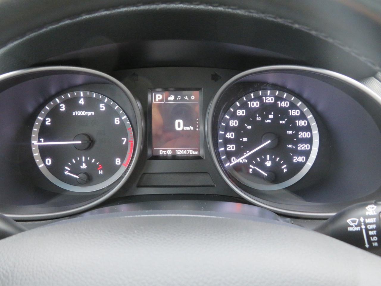 2017 Hyundai Santa Fe Sport AWD 4dr 2.4L SE Photo