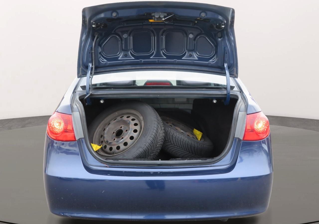 2010 Hyundai Elantra 4DR SDN AUTO GL Photo