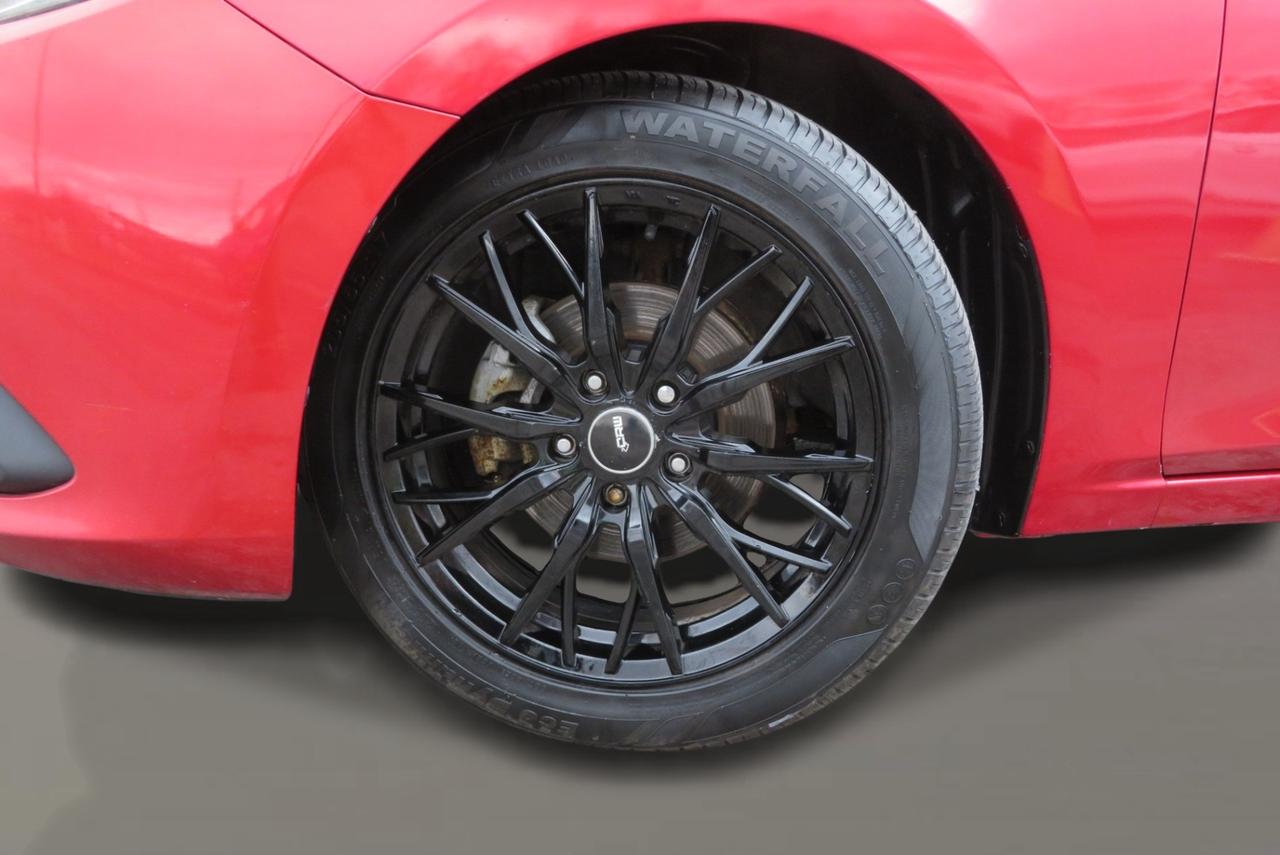 2014 Mazda MAZDA3 4dr HB Sport Man GS-SKY Photo