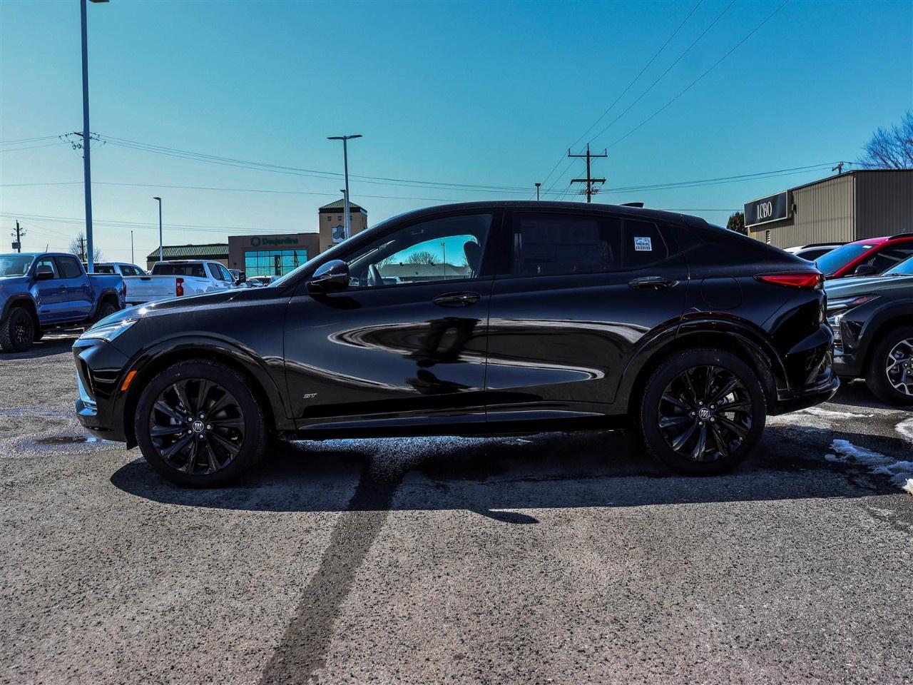 2026 Buick Envista FWD 4dr Sport Touring Photo2