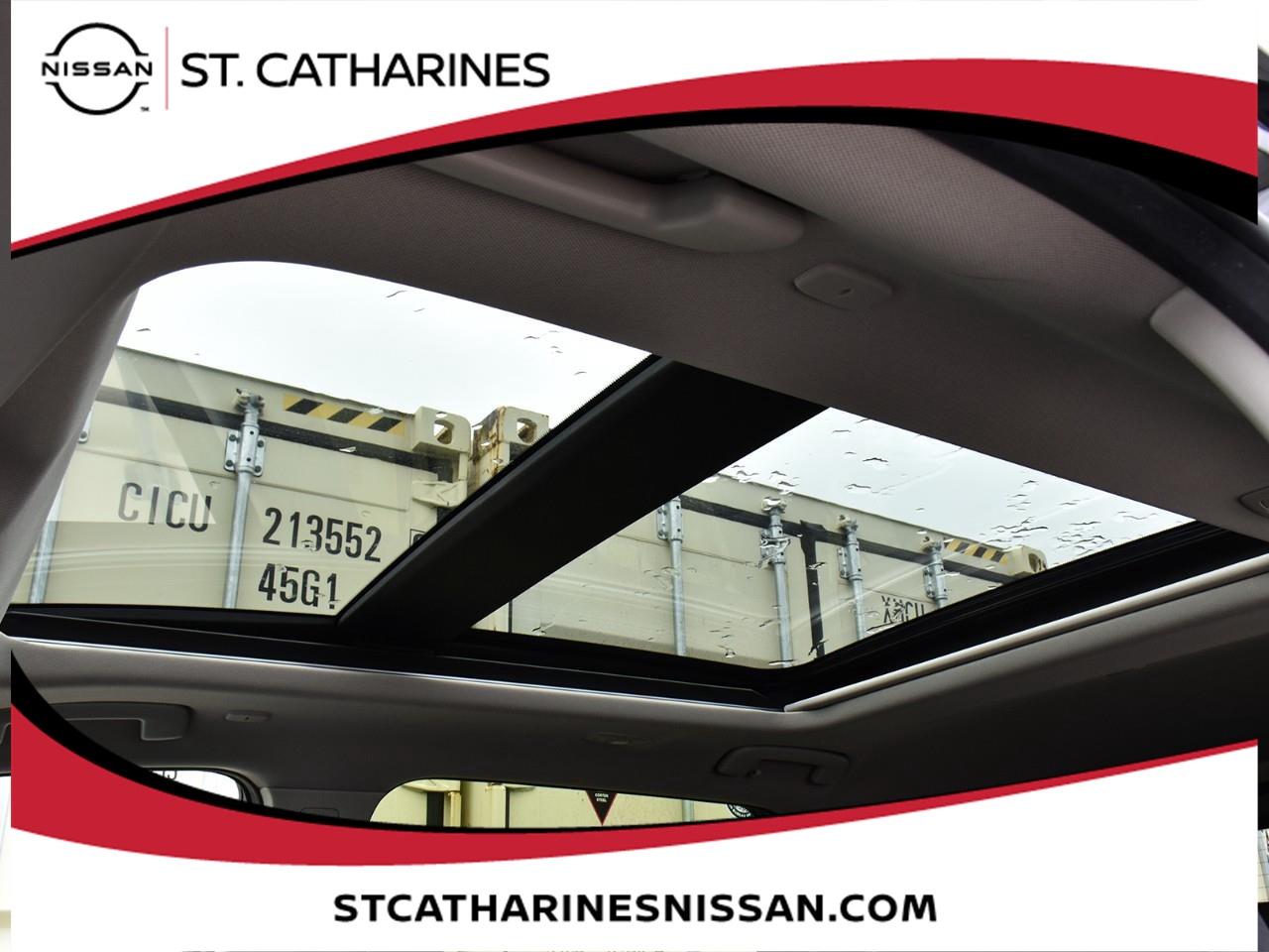 2024 Nissan Rogue SV MOONROOF Photo