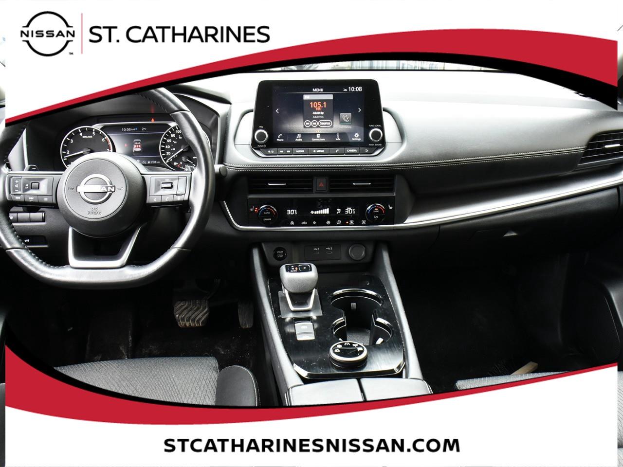 2024 Nissan Rogue SV MOONROOF Photo