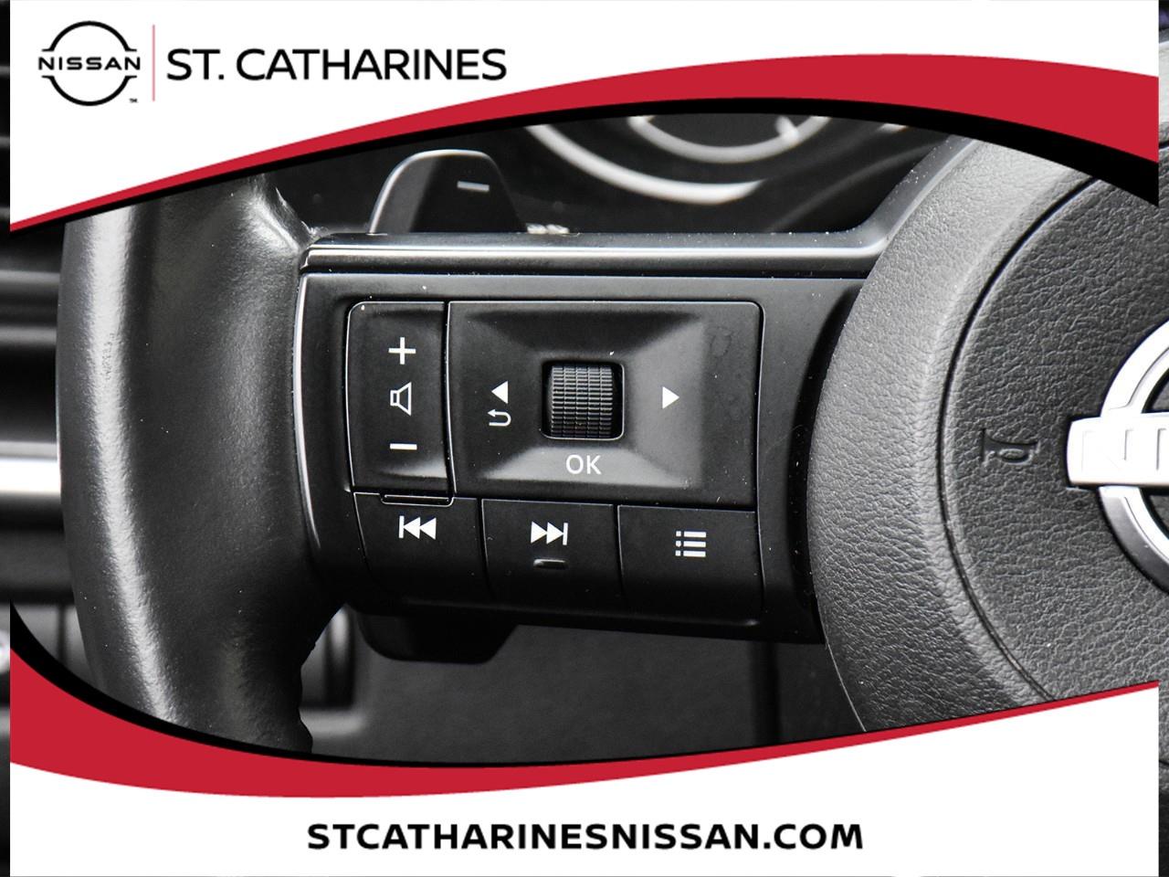 2024 Nissan Rogue SV MOONROOF Photo